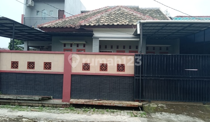 House in Harapan Indah Bekasi 2