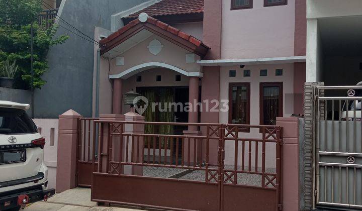 Rumah di Taman Harapan Baru Bekasi 2