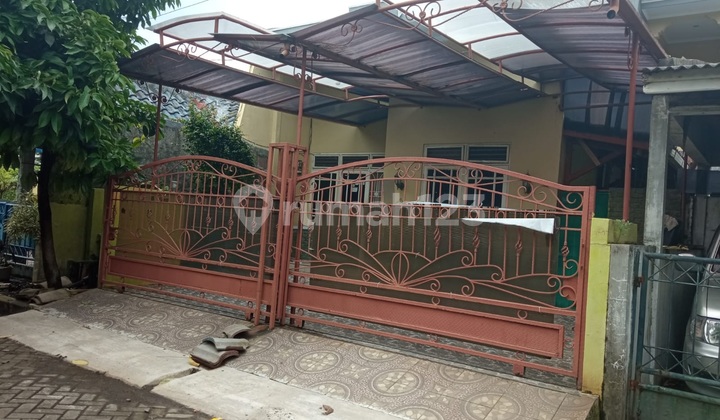 House in Harapan Indah Bekasi 2