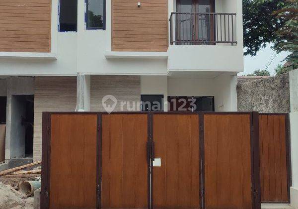 Dijual Rumah Baru Paling Murah di Bekasi Kodau Minimalis Strategis 1