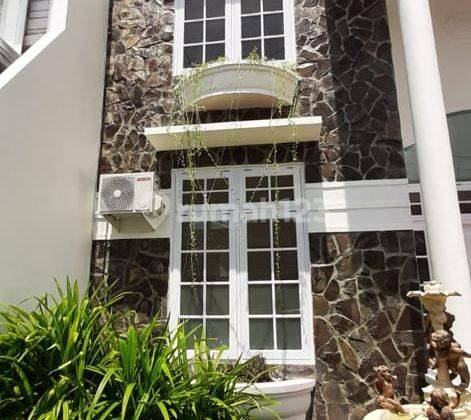 Siap huni semi furnish di  Gardenia Estate 2