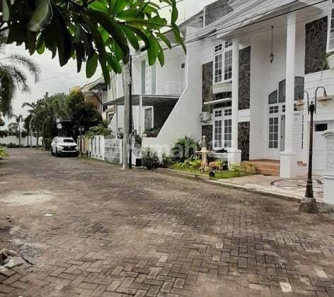 Siap huni semi furnish di  Gardenia Estate 12