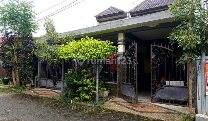 Rumah kost aktif di jl Andong Suhat 1