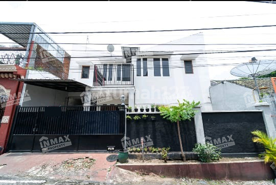 Rumah Kost Di Ikan Paus Dekat St Yusup( Hwa Ind) Rumah Kost Di Ikan Paus Dekat St Yusup( Hwa Ind)