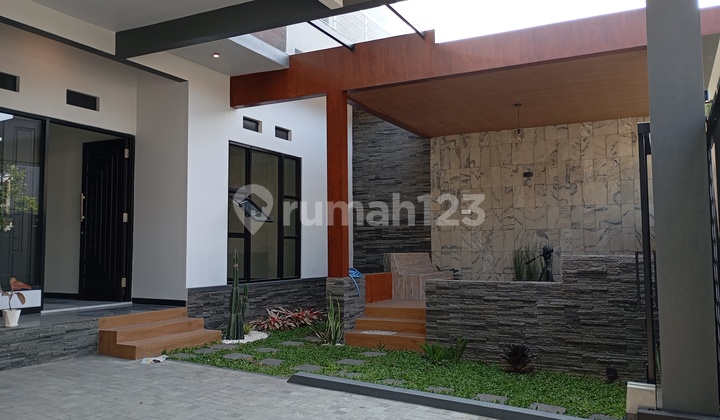 Rumah Baru Jual Cepat di Area Golf Araya Rumah Baru Jual Cepat di Area Golf Araya