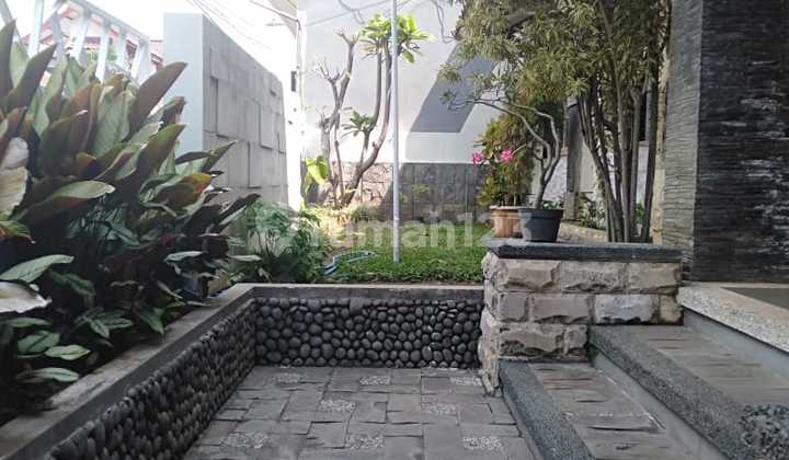 Semi-Furnished Ready to Occupy in Bukit Dieng 2