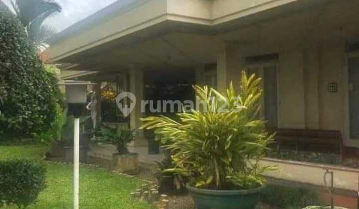 Rumah Herritage Di Jalan Raya Ijen Malang Rumah Herritage Di Jalan Raya Ijen Malang