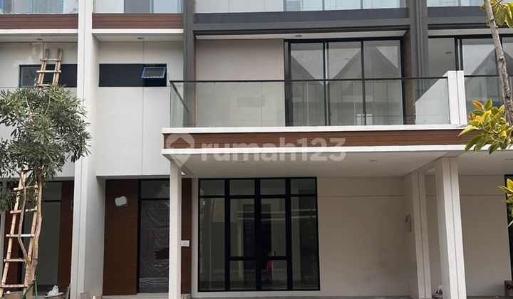 FOR SALE OSAKA RESIDENCE PIK 2 HOUSE 8 X 10 SIZE BRAND NEW UNFURNISHED ONLY IDR 4.3 M FOR SALE OSAKA RESIDENCE PIK 2 HOUSE 8 X 10 SIZE BRAND NEW UNFURNISHED ONLY IDR 4.3 M