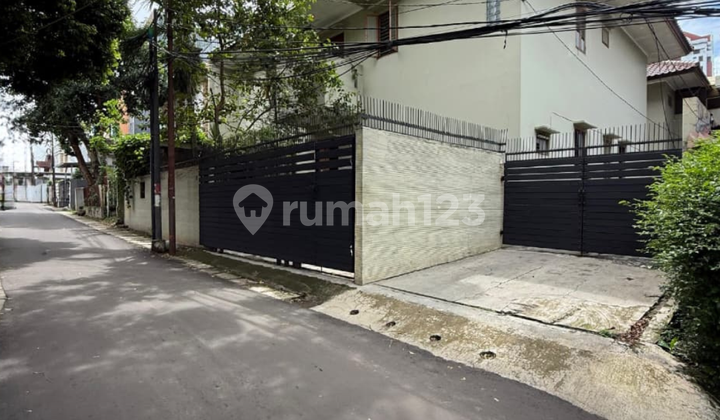Rumah Kokoh Siap Huni Cilandak Jakarta Selatan Rumah Kokoh Siap Huni Cilandak Jakarta Selatan