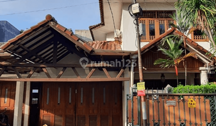 RUMAH LAMA HITUNG TANAH CILANDAK DEKAT PONDOK INDAH 1