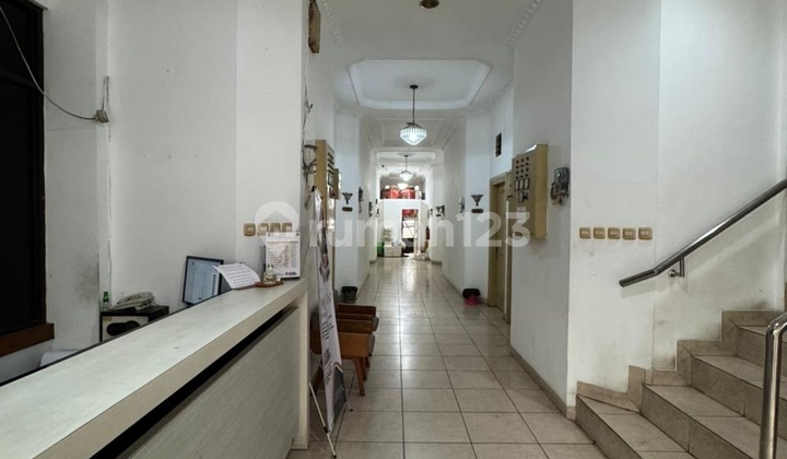 HOTEL MANGGA BESAR LOKASI STRATEGIS FUL OCCUPATED DEKAT LOKASARI HOTEL MANGGA BESAR LOKASI STRATEGIS FUL OCCUPATED DEKAT LOKASARI