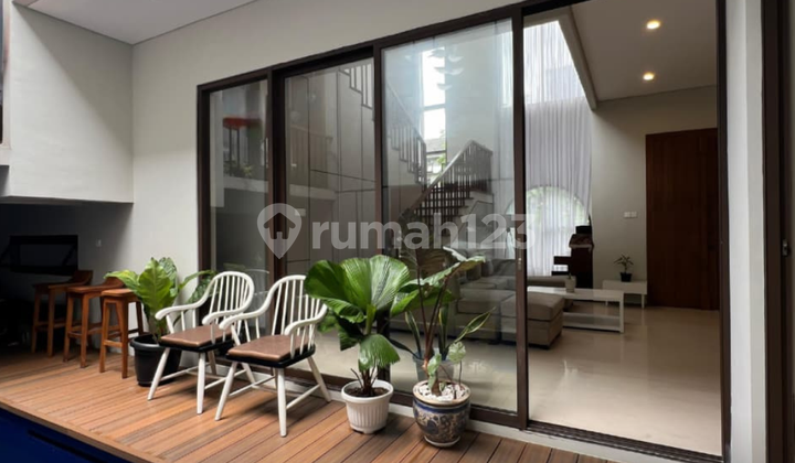 Brand New Rumah Modern Tropis Cilandak Lokasi Strategis Posisi Hook 1