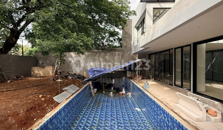 Brand New Modern House Simprug Golf Dalam Komplek Exclusive One Gate