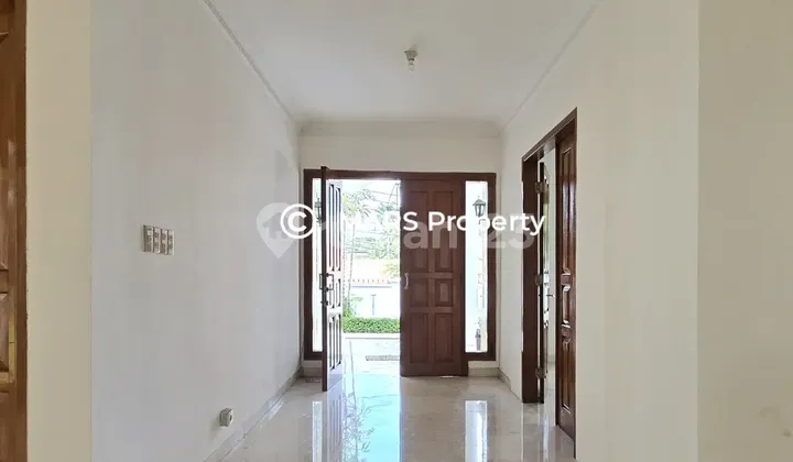 MODERN CLASSIC HOUSE KEMANG, HITUNG TANAH BEBAS BANJIR, ASRI 2