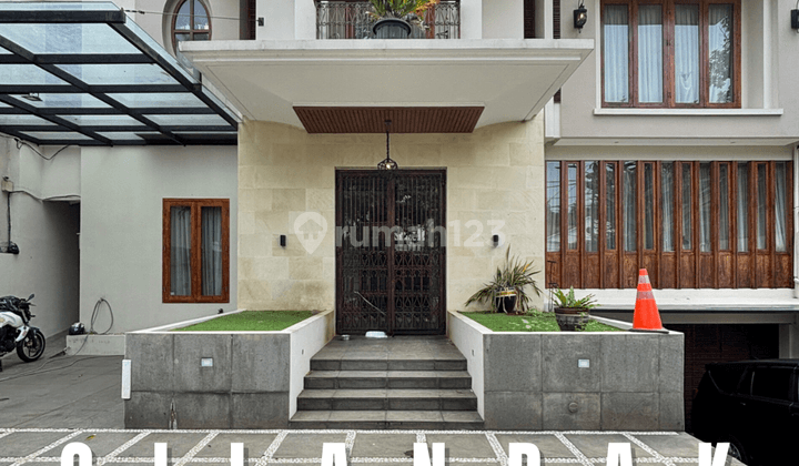 Modern Minimalist House Cilandak Dalam Komplek, Lokasi Strategis 1