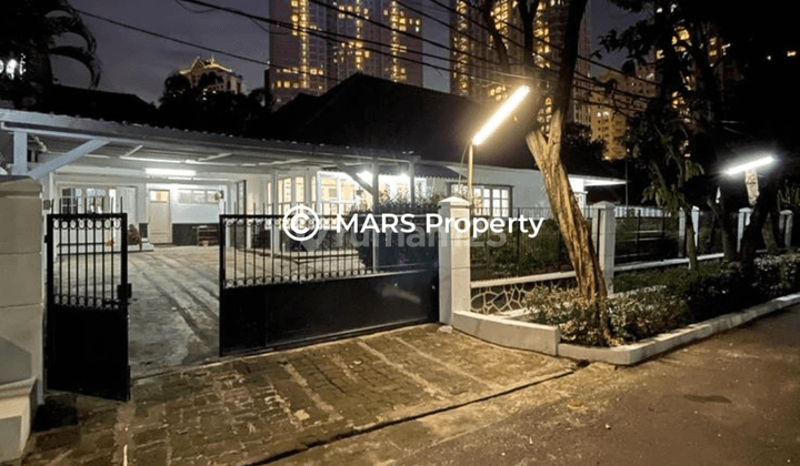 Murah Classic House Jl Martimbang Kebayoran Baru Depan Taman  2