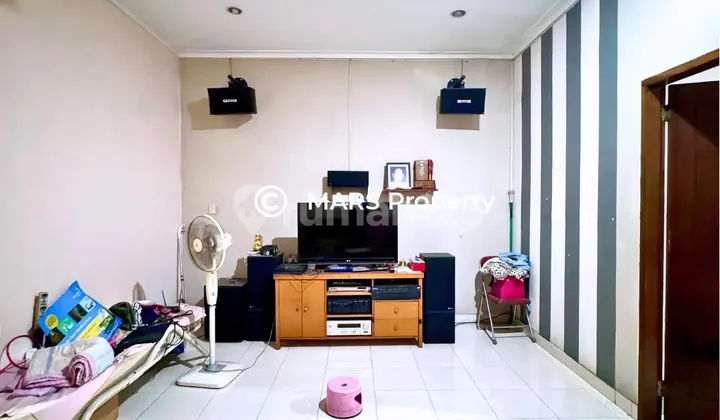 RUMAH MODERN DURI KEPA 3 LANTAI SIAP HUNI 2