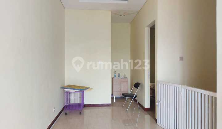 Rumah Siap Huni dan Nyaman Daerah Gayamsari Semarang Timur - 11225 2
