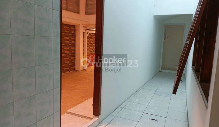 Sewa Rumah Siap Huni,nyaman Dan Strategis Jl Gajah Raya Gayamsari Semarang 7562 4