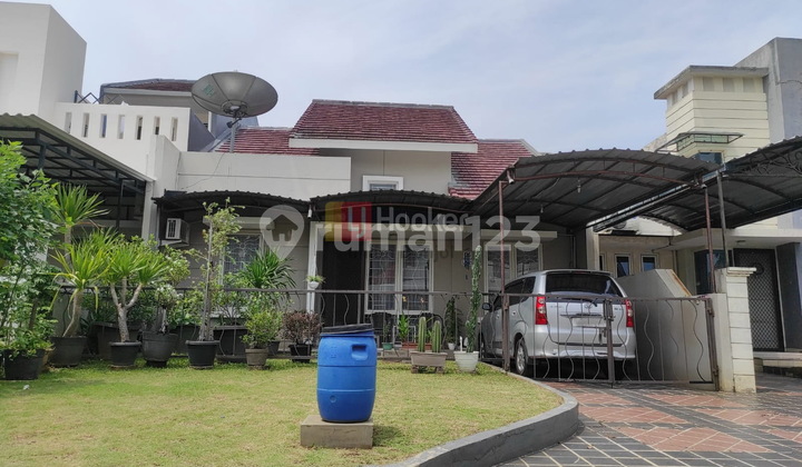 For Sale: Ready-to-Live, Comfortable, and Strategic Home in Graha Padma, West Semarang 7758 2