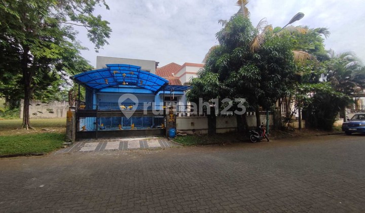 Rumah Siap Huni dan Nyaman di Graha Padma - 10883 1