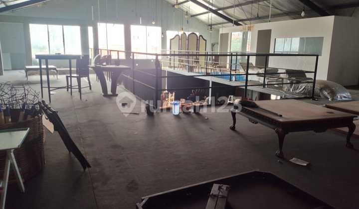 Ruko siap pakai , pinggir jalan raya, cocok untuk showroom daerah semarang timur - 11034 2