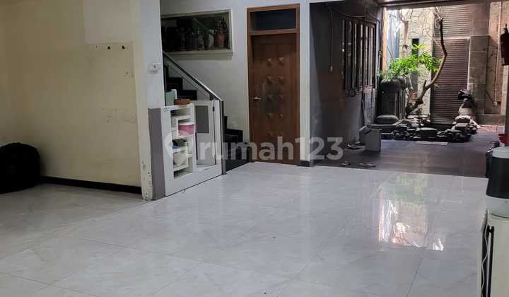 Rumah Siap Huni dan Nyaman Daerah Banyumanik Semarang- 11185 2