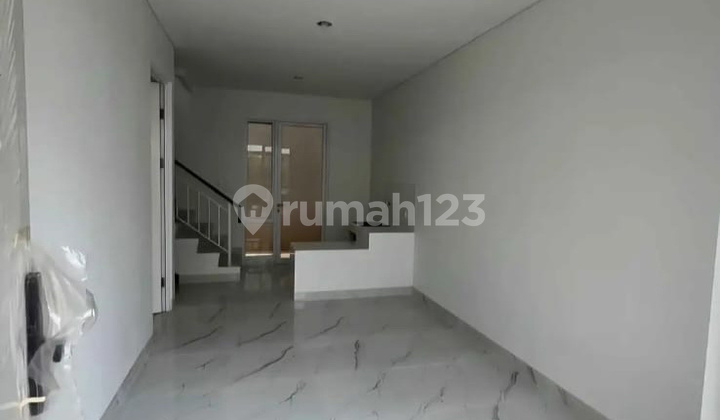 Ready to Live and Comfortable House in Paramount Village, West Semarang – 10522 2