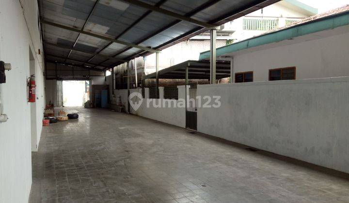 Dijual Rumah, Tempat Usaha & Gudang Bangunan Lama Terawat Layak Huni Dengan View Pegunungan di Kota Parakan  12