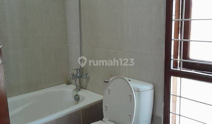 Sewa Ruko Strategis,Cocok untuk Usaha dan Kantor Jl.Karanganyar Semarang Tengah – 10101 2