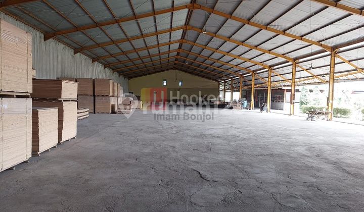 Warehouse lb 5000 with a land area of 2.4 Ha in Gemuh Kendal 8647