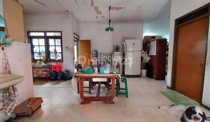 Rumah tengah kota lt 325 m2 di lampersari raya semarang selatan 8682 1