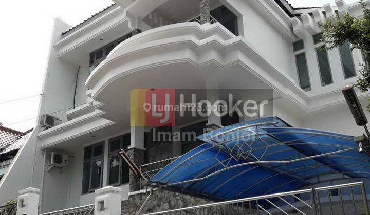 Rumah konsep Villa di Permata semeru gajahmungkur semarang 342 1