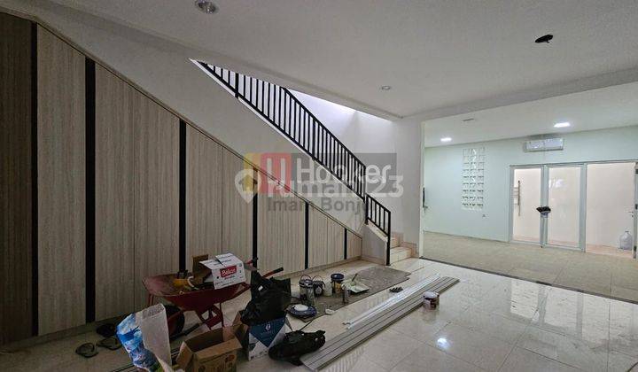 Rumah cantik 2 lantai siap pakai di Candi golf jangli semarang 8728 1