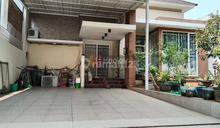 Rumah cantik siap pakai di Boulevard Graha padma semarang barat 8431 2