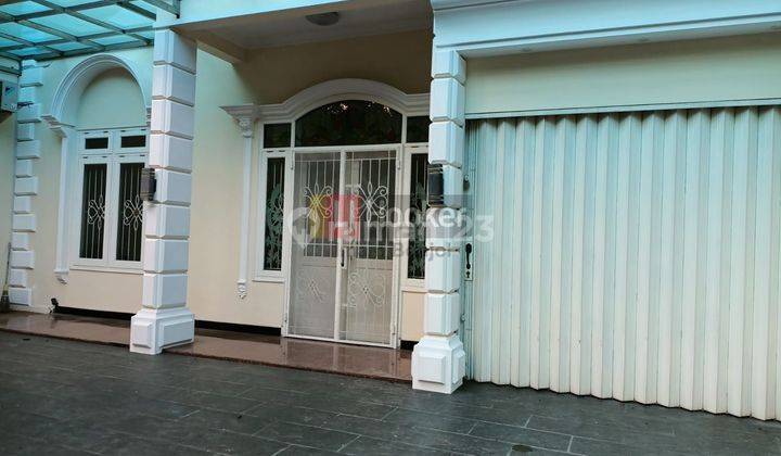 Rumah cantik 2 lantai dengan kamar utama luas di Bukit sari ngesrep semarang 8996 2