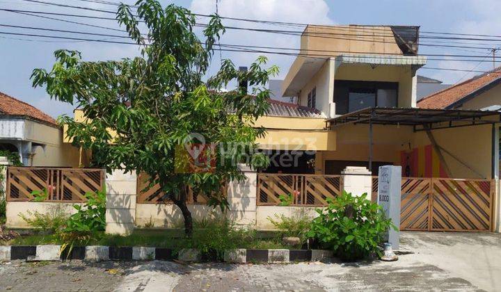 Rumah lebar depan 12 m cocok untuk usaha di jl Badak Gayamsari semarang timur 9013 1