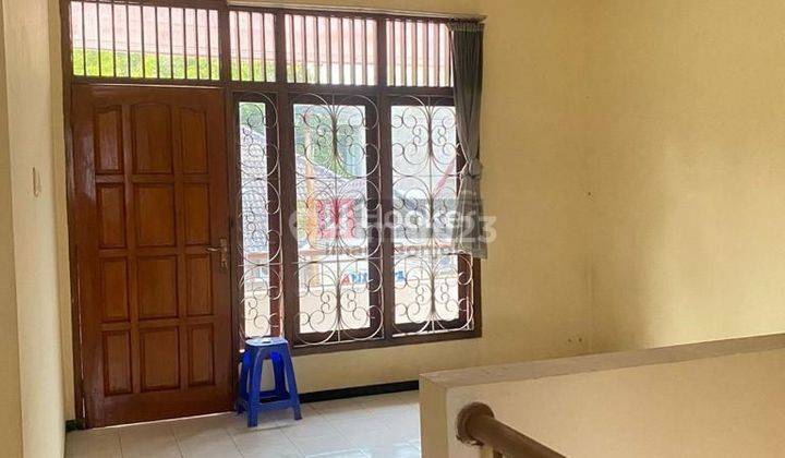 Rumah 2 lantai tengah kota siap pakai di Semarang indah semarang barat 8797 2