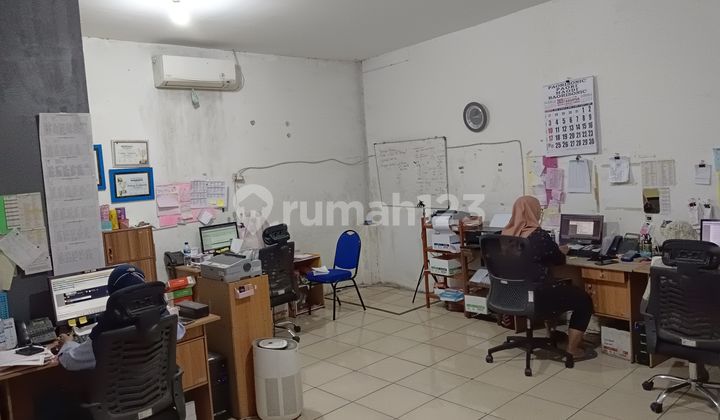 Gudang Strategis, Siap Pakai Jl.Woltermonginsidi Semarang Timur – 10649 2