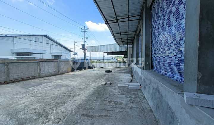 Gudang siap pakai ada loading dock di kawasan industri candi Gatot Subroto Gatsu semarang barat- 10777 2