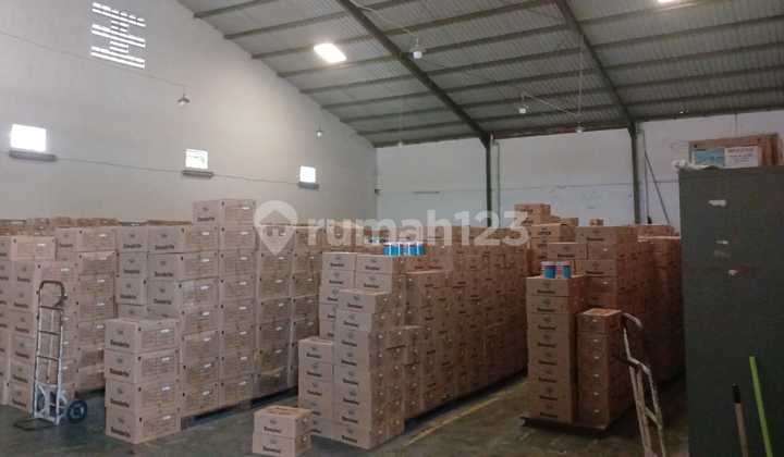  Gudang Siap Pakai, Cocok penyimpanan  Jl.Soekarno Hatta Semarang Timur – 10635 2