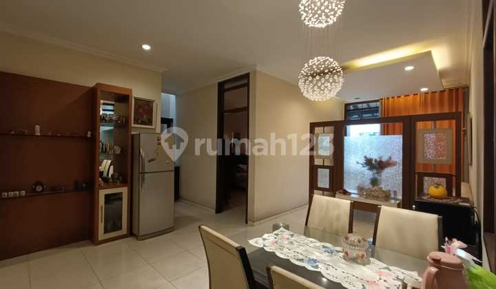 Rumah cantik furnished bisa untuk usaha / kos di daerah pandanaran pekunden semarang tengah 8130 2