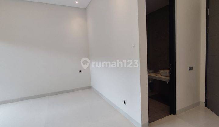 Sewa Rumah Modern, Siap Huni dan Nyaman Bukit Sari Semarang Selatan-9879 2