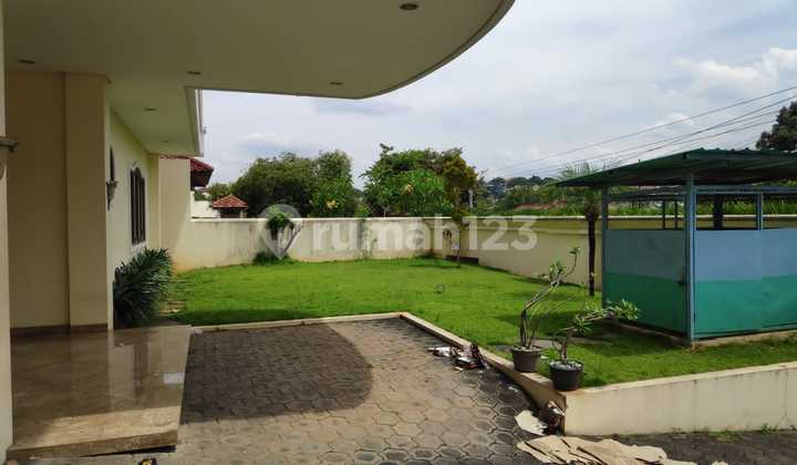 Rumah Mewah Klasik Siap Pakai di Jl Slamet Gajah Mungkur Semarang 11159 2