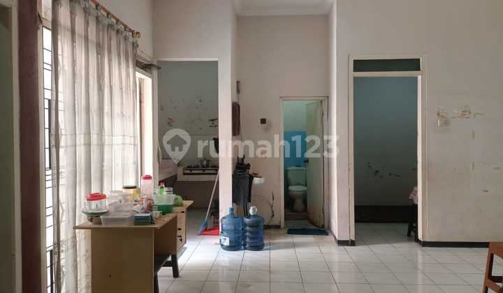 For Quick Sale: Land, Bonus House. Price Below Land Price in Puri Anjasmoro, West Semarang-9216 1