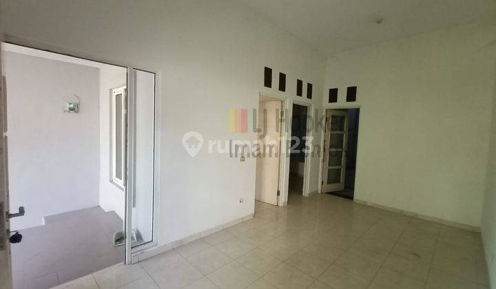 Jual Rumah Siap Huni, Nyaman Dan Strategis Graha Pelangi BSB Semarang 9346 2