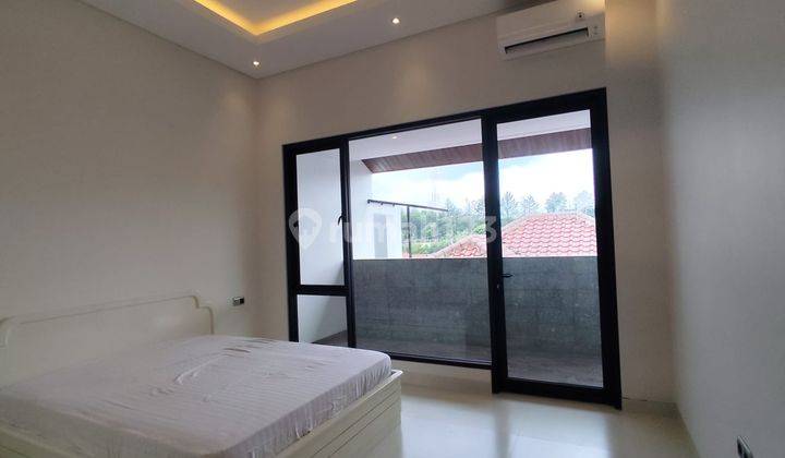 Sewa Rumah Modern, Siap Huni dan Nyaman Bukit Sari Semarang Selatan-9879 1