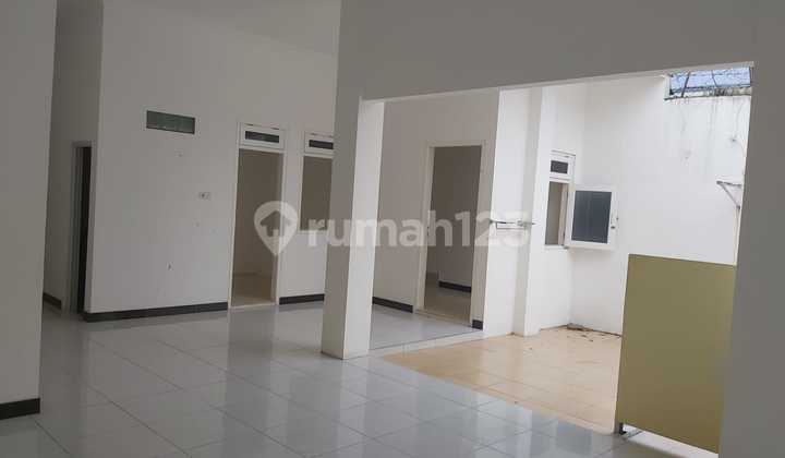 Ready to Occupy and Comfortable Home in Beautiful Semarang - 11288 1