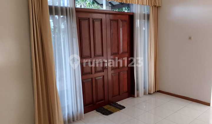  Rumah  Siap Huni dan Nyaman Jl. Sumbing. Gajah Mungkur - 10932 2