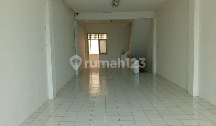 Ruko siap pakai Mataram Plaza. Jl. MT. Haryono - 10930 2